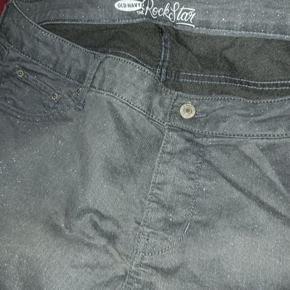 Old Navy Plus Size Jeans - Picture 3 of 4